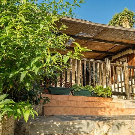 Casitas En El Paraiso 칸델라리아